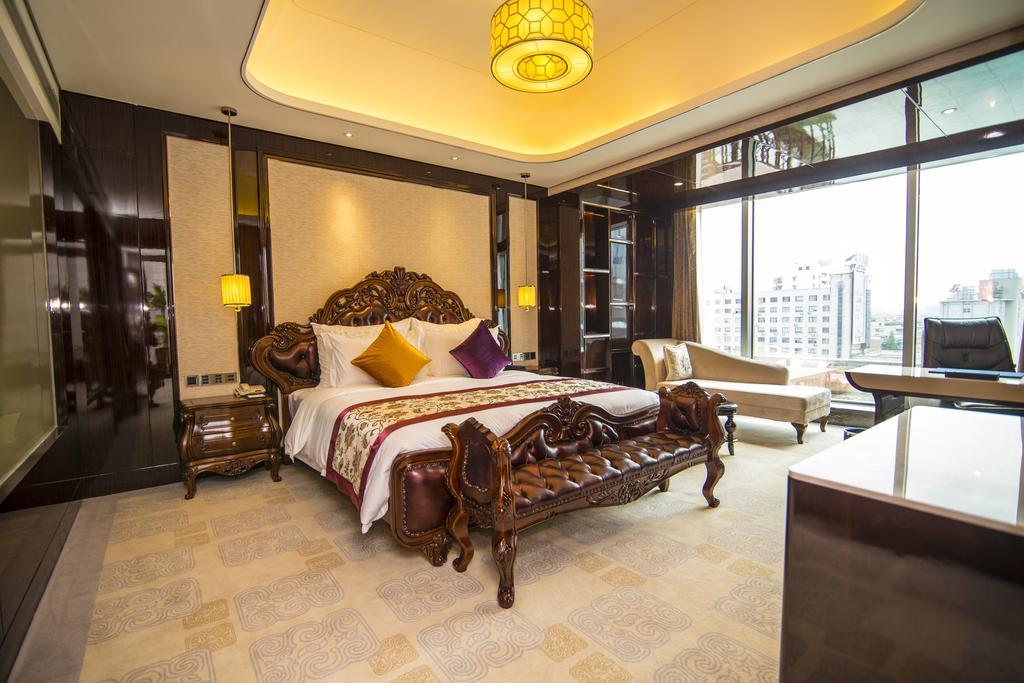 Chengdu Cynn Hotel 객실 사진